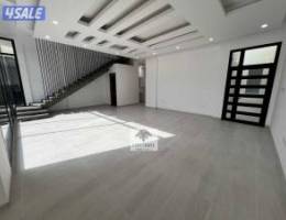  A modern 4 bedroom duplex with private entrance located in Jabriya 