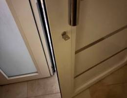  استديو عباره عن غرفه كبيره وحمام ومطب في موقع ممتاز كل الخدمات والمواق 