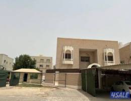  للايجار بيت ام الهيمان راس ثلاث شوارع ورتداد وقسيمه بالوفره 