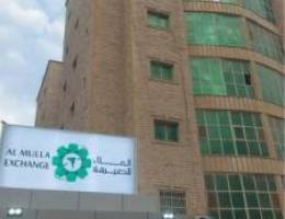  شقة مساحة كبيرة للايجار في المهبولة عائلة أو مطلقة أو عاملات 