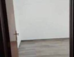  شقتين تجاريه في حولي امام جمعيه 