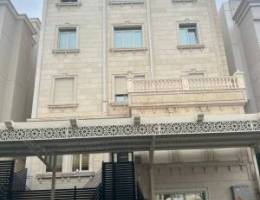  دورين للايجار في عبدالله مبارك ارضي معا الأول يرجى التواصل واتساب 