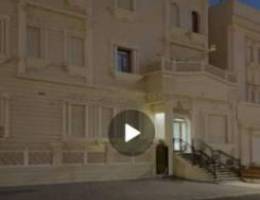  بيت للايجار في غرب عبدالله المبارك يرجى التواصل واتساب 