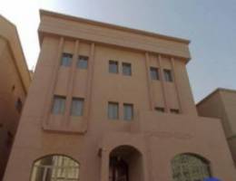  شقه 3 غرف مطبخ وحمامين 