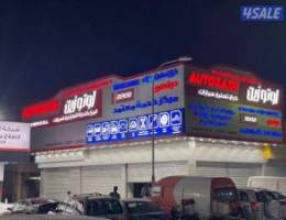  Automotive service center and spare parts shop for rent (162 sqm) 