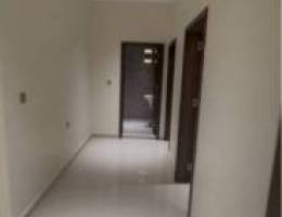  للإيجار شقه في الرابيه تشطيب جديد 