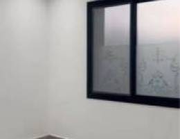  شقة غرفة ومطبخ وحمام وحوش واسع 