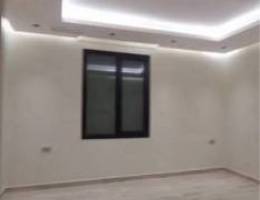  شقه في جنوب عبدالله المبارك 