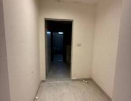  للايجار سرداب صاعد مع حديقه 