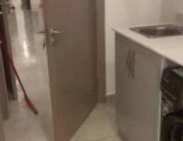  للايجار استديو جديد تشطيب سوبر لوكس اول ساكن 