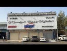  للايجارمحل اطارات صناعية الجهراءكبيرومحلات مساحات مختلفة لجميع الانشطة 