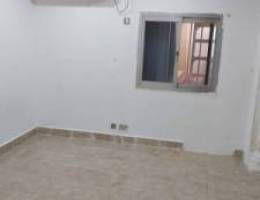  شقه غرفه+صاله+حمام+مطبخ ٢٢٠ للعائلات الرميثي والفحيحيل 