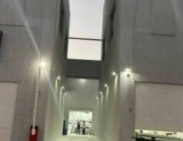  محل 265 متر للإيجار بالري 