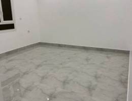  للأيجار شقه في منطقه صباح الاحمد القطاع E 