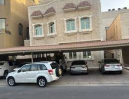  للايجار فيلا بالشعب السكني 