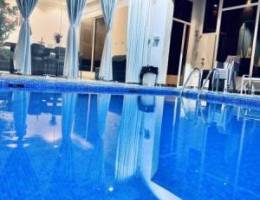  غرب عبدالله المبارك قطعه 5 لدي شقه للايجار جديده للمعاريس فقط 
