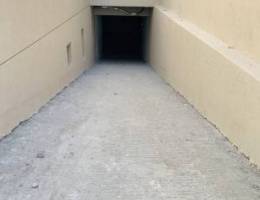  للايجار سرداب نزلة سيارة في الشويخ 