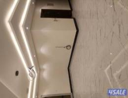  للايجار شقه دور تاني في بيان قطعه ٤ سكن المالك تتكون من ٣غرف ماستر 