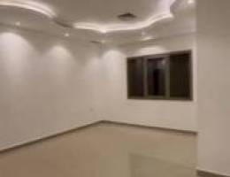  للايجار شقه ف الشهداء ق5 