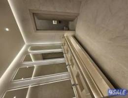  للايجار فيلا جنوب خيطان ٣ادوار وسرداب 