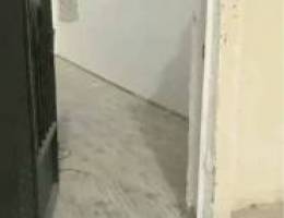  لراعي خيل نص اسطبل / اسطبلات الفروانية / ب 350 دك / اول شهر مجاني 