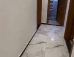  للايجار عماره في المنقف ٣٢ شقه 