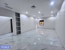  شقة النسيم الجديدة♦️شقق أرضية القصر4أ♦️شقة بروحها مع السطح المطلاع جديدة 