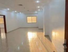  للإيجار شقة ( مساحات كبيرة جدًا ) بحطين 