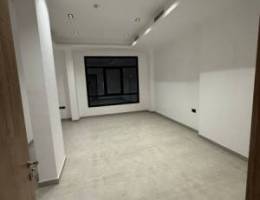  ‏للإيجار مكاتب موقع ممتاز مقابل مواقف البلدية مساحة 30 متر الإيجار 