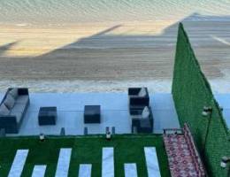  شاليه للعوائل فقط يتكون من ٧ غرف + غرفه للخدم ماستر 