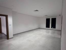  للإيجار بالقادسية للمعاريس، شقة ثلاث غرف كلهم ماستر. 