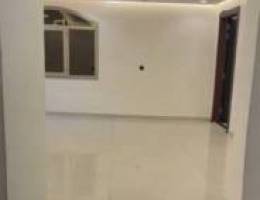  شقه كبيره ومميزه للايجار بشمال غرب الصليبخات 