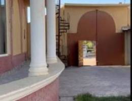  للايجار جاخور بكبد سنوي مؤثث صاله و٣ غرف ومطبخ ودوانية خارجية و مكيف 