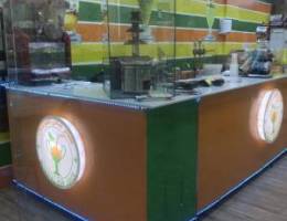  محل عصيرللبيع أو مرطبات وايس كريم 