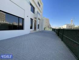  للإيجار دور ارضي جابر الاحمد مع ديوانيه وحديقه 