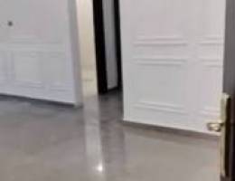  من المالك مباشره ثلاث غرف وصاله وحمامين ومطبخ 