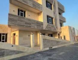  للايجار شاليه جديد سوبر ديلوكس ٣ ادوار لم يسكن من قبل تشطيب راقي جدا 