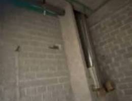  للايجار سرداب مساحة ٥٠٠م مشطب 