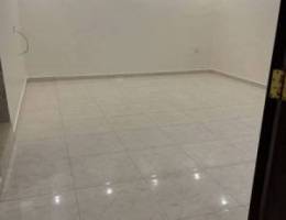  للإيجار شقه ديلوكس  غرفتين ماستر بالقصور  من المالك مباشرة 