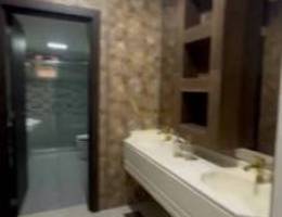  للايجار دور اول في المسايل ق4 مساحات كبيرة 