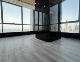  دور تجاري إطلالة بحرية للإيجار في شرق 