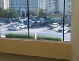  للإيجار مكتب تجاي بموقع مميز بالسالمية 