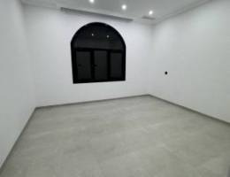  للايجار شقه بالمطلاع n7 