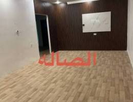  شقه ارضيه للايجار بالاندلس 