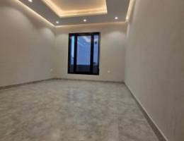  للإيجار شقق ( أول ساكن ) مع بلكونة بخيطان الجديدة 