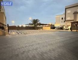  للايجار دوبلكس مع حديقة كبيرة جدا 