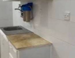  للإيجار شقة عوايل وافدين 