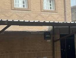  بيت بالرقة مع تكييف جديد 