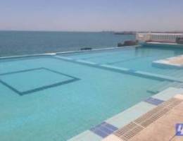  شقة مفروشة بالمنقف للايجار شهرى علي شاطئ البحر 