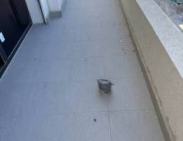  للايجار شقه غرب عبدالله مبارك 